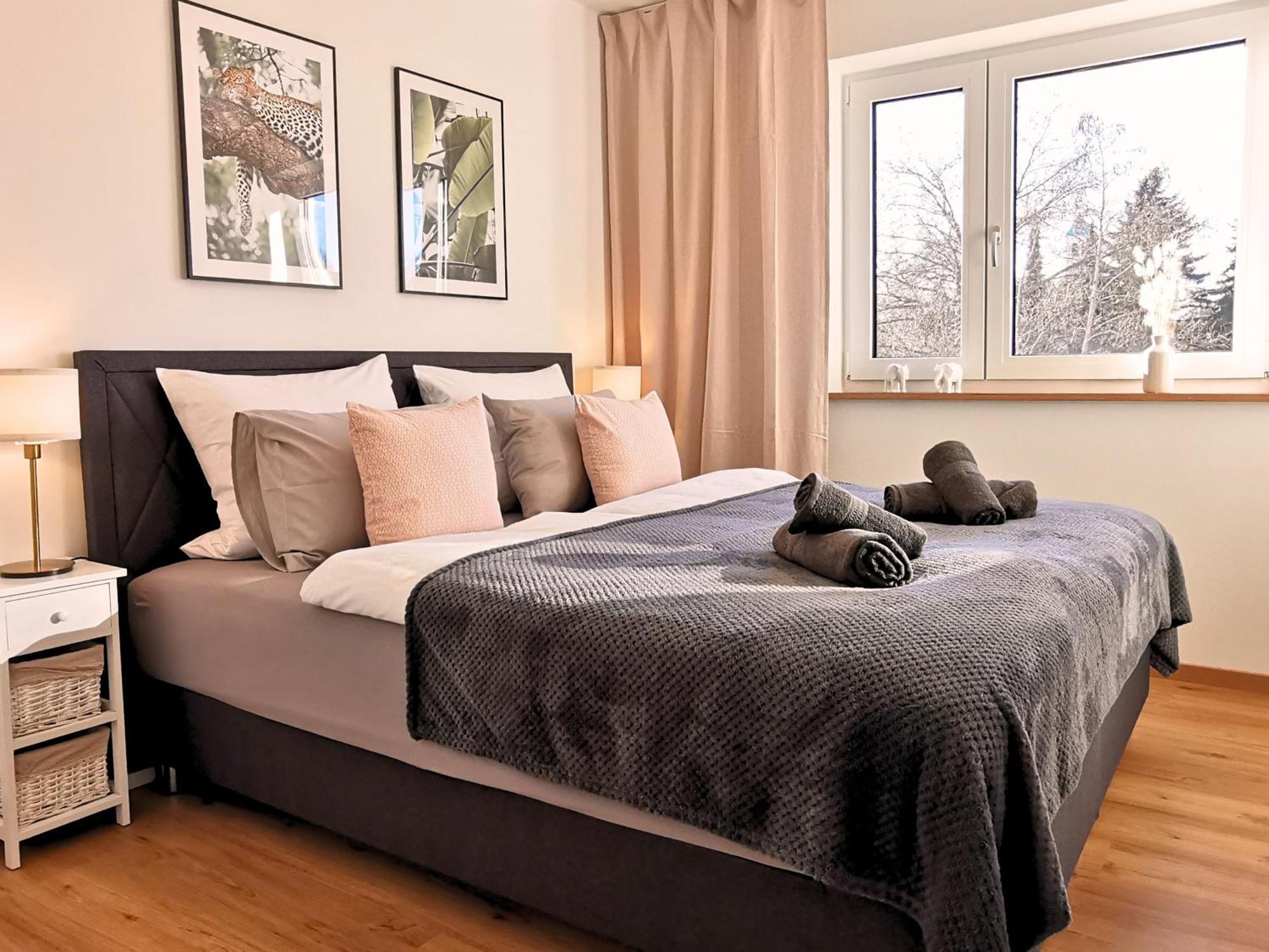 Fynbos Penthouse Deluxe, Balkon, Parkplatz Apartment Straubing Exterior foto